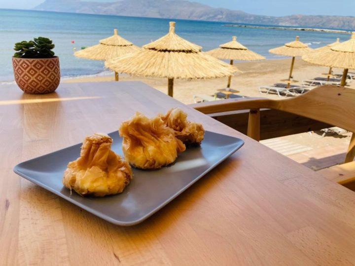 Molos Beach Rooms Kíssamos Dış mekan fotoğraf